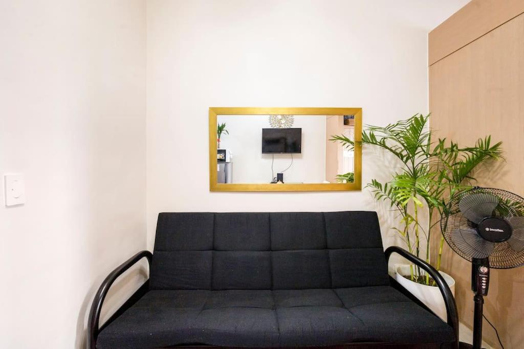 Affordable Condotel Near Manila Airport Экстерьер фото