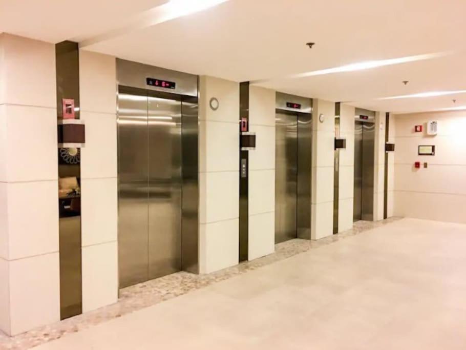 Affordable Condotel Near Manila Airport Экстерьер фото
