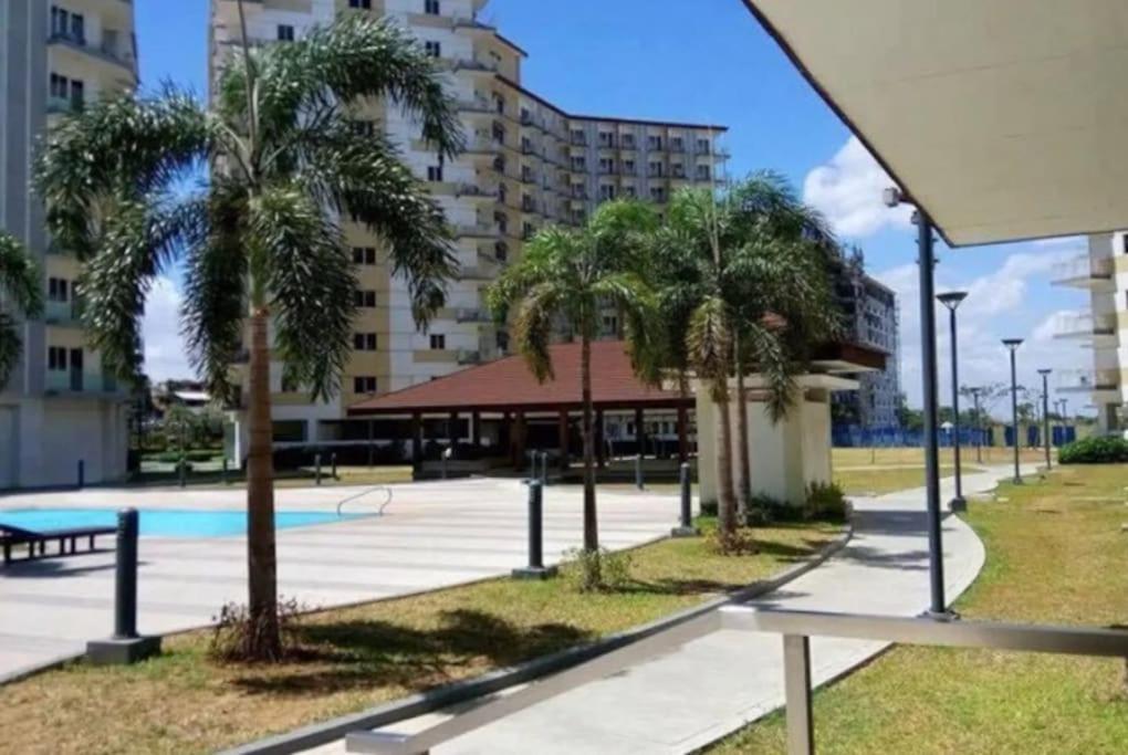 Affordable Condotel Near Manila Airport Экстерьер фото
