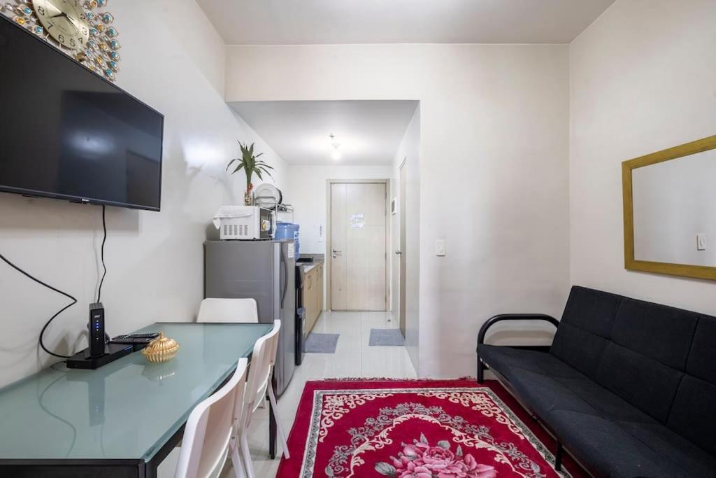 Affordable Condotel Near Manila Airport Экстерьер фото